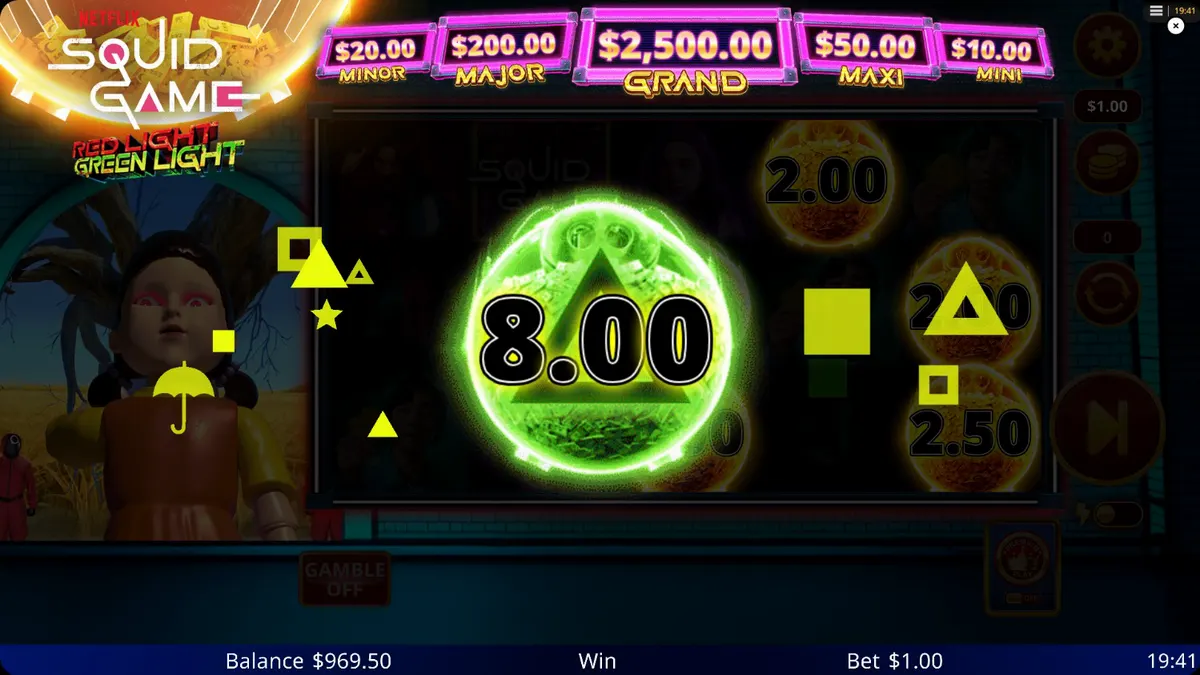 Tampilan visual slot Squid Game: Red Light, Green Light dengan elemen ikonik permainan.